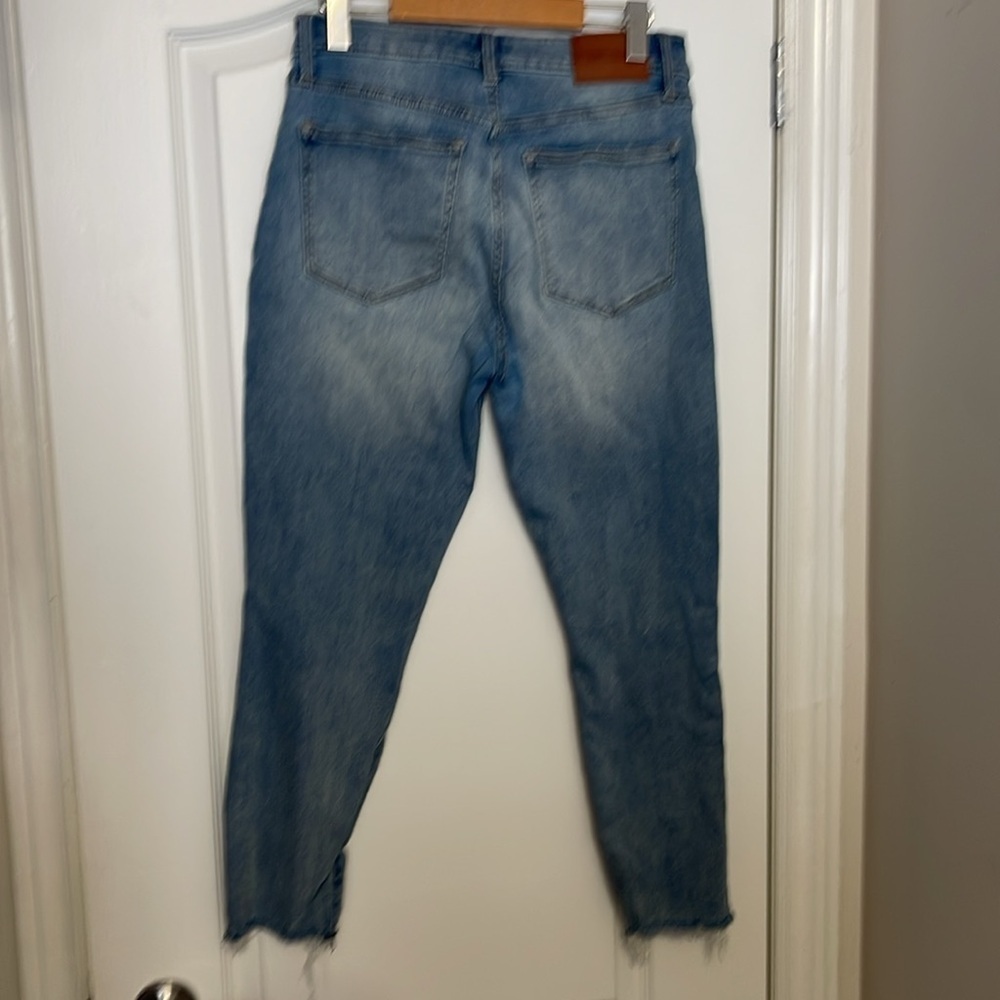 Lucky Brand Ava Mid Rise Skinny Crop Distressed Jeans - Picture 4 of 7